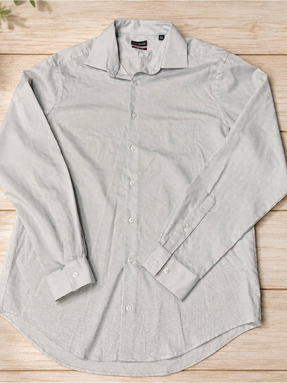 Van Heusen Light Gray Micro-Pattern Dress Shirt
